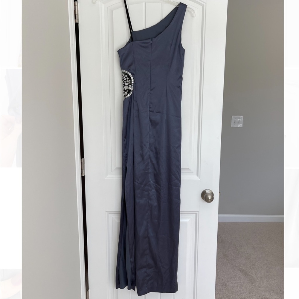 Formal One Shoulder Maxi Dress! - Picture 10 of 10